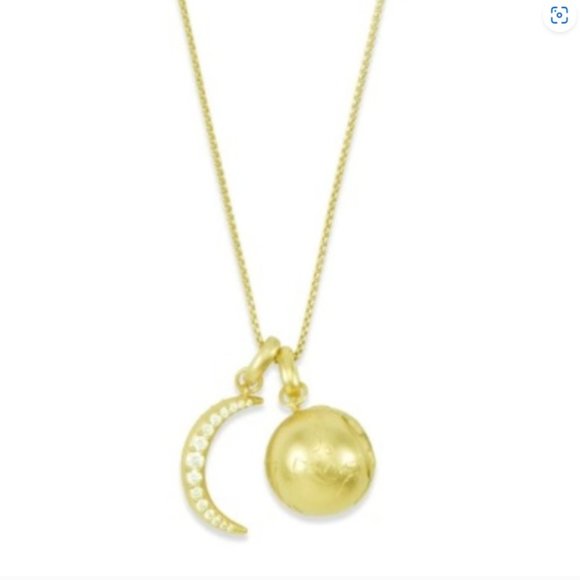 Kendra Scott Jewelry - Kendra Scott To the Moon and Back Charm Necklace Set in Gold